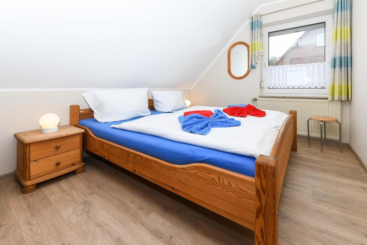 Ferienwohnung Langeoog Inselhaus Am Deich Neuharlingersiel Exterior photo