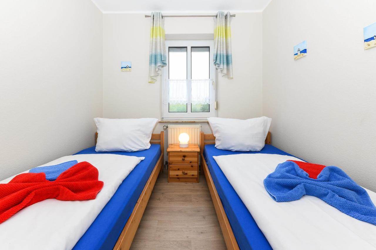 Ferienwohnung Langeoog Inselhaus Am Deich Neuharlingersiel Exterior photo